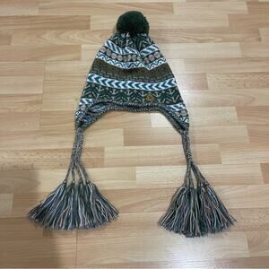Classic Alpaca Patterned Knit Pom Pom Alpaca Hat Ear Flaps and Fringes Green